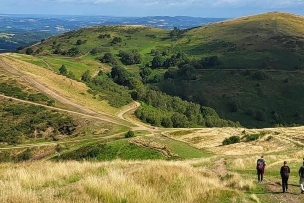 Charming Malvern Cottage With Outstanding Views Malvern Wells エクステリア 写真